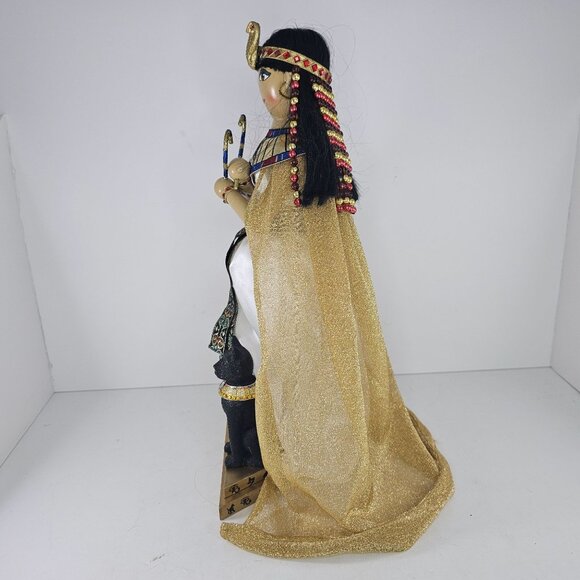 Egyptian Queen Nutcracker Figurine 2005 Nutcracker Village 14" W/ Cat - Picture 4 of 8